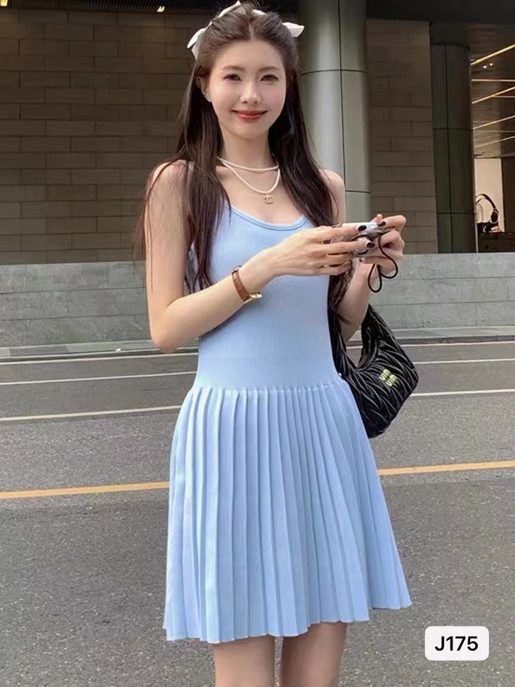針織大碼女裝法式氣質高腰A字百褶裙吊帶裙