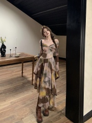 Hand-painted, design-oriented, niche temperament, irregular hem floral retro maxi dress