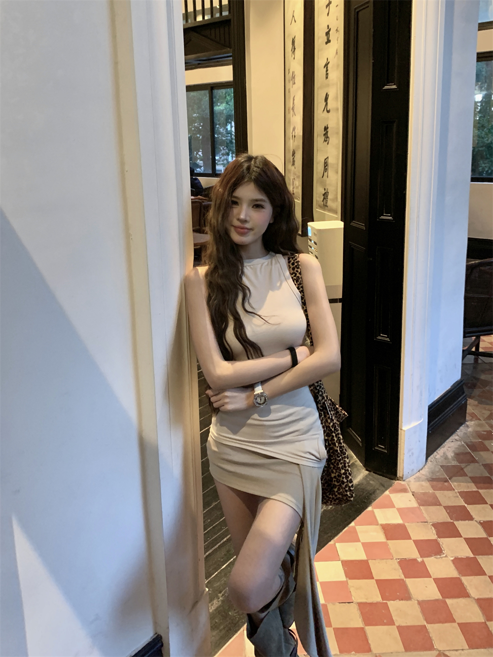 Actual shot ~ American high-neck slimming sleeveless vest + high-waisted slimming irregular hip-covering skirt