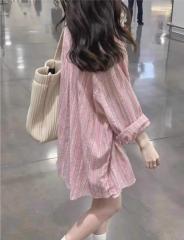 Pink Striped Shirt Jacket 2024 Spring New Women's Top Design Focused Niche Sun Protection Open Shirt Top