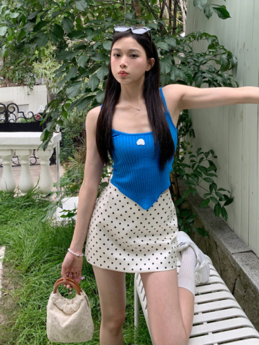 Actual shot C1178+9223# Camisole slim knitted top + polka dot skirt slimming A-line skirt