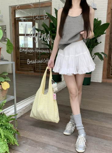 Real shot ~ hot girl white casual lace skirt women's early spring new high-waisted A-line skirt short skirt