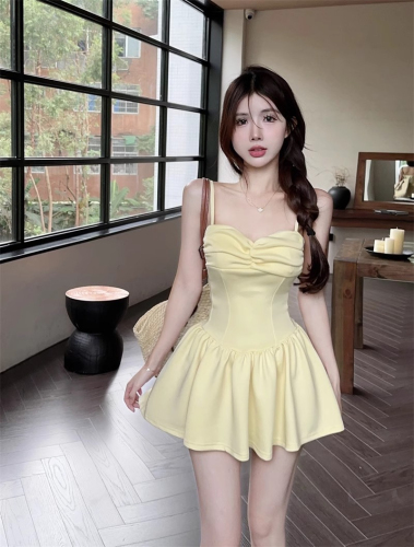 Pure lust sexy low-cut dress for women 2024 summer new sweet and spicy suspender skirt waist slimming princess skirt