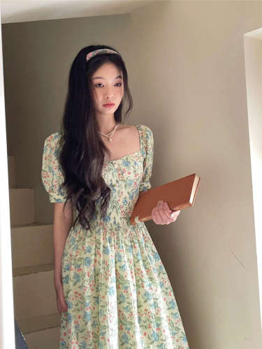 时尚超火韩版宽松连衣裙女夏季新款法式别致独特赫本风长裙子