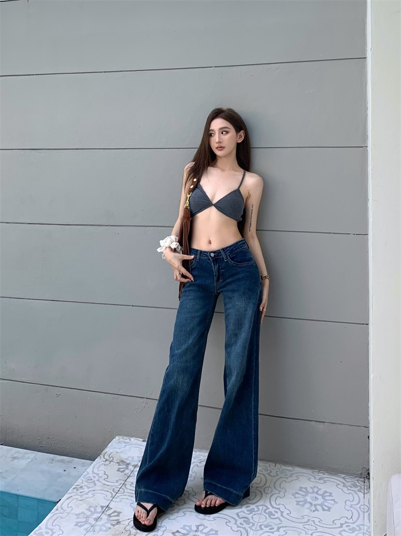 Photographed American retro stylish versatile slimming straight-leg wide-leg jeans