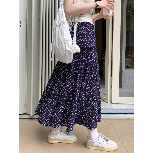 Actual shot of 2024 new floral skirt for women with lace stitching pink cake skirt for women with high waist and slimming A-line skirt