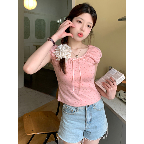 Real shot of summer Korean sweet slim fit short top for women 2024 new small floral lace lace short-sleeved T-shirt