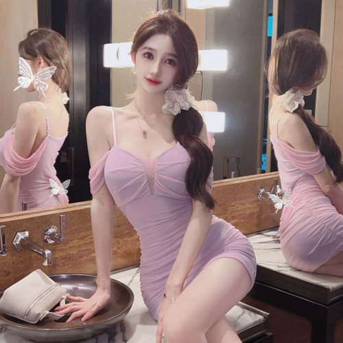 Real shot of Korean goddess gentle and sexy elastic mesh slim fit dropped shoulder sleeves suspender bottoming hip dress