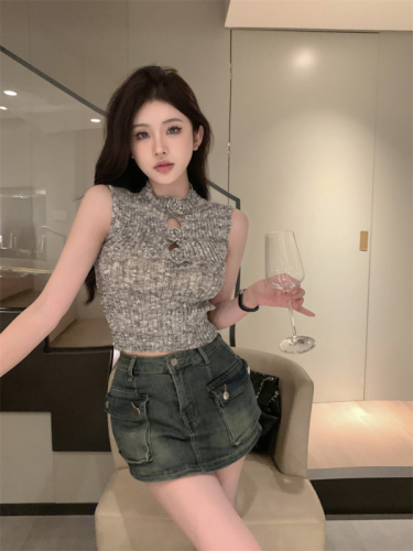 Real shot Hong Kong style three-dimensional flower hollow short slim-fitting vest sweater sleeveless top