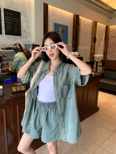 Actual shot of Korean Hong Kong style retro denim short-sleeved suit summer fashion casual thin wide-leg shorts two-piece set