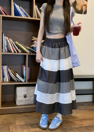 Real shot ~ lace splicing plaid skirt 2024 niche retro contrasting color skirt high waist slim umbrella skirt