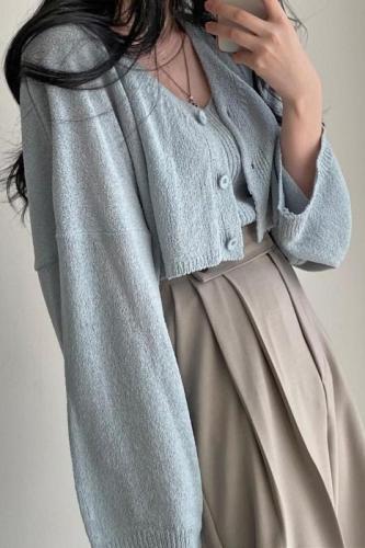 韩国百搭冰丝防晒针织外套+纯色吊带两件套时尚套装女