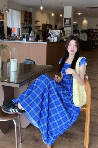 Real shot~French retro sweet little pleated waist blue plaid small flying sleeve dress