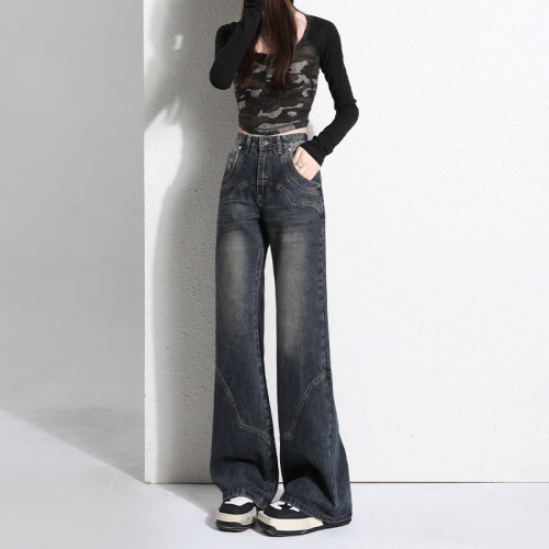 Actual shot of high-waist micro-flared jeans for women, new 2024 spring and summer American straight slimming and drapey floor-length pants