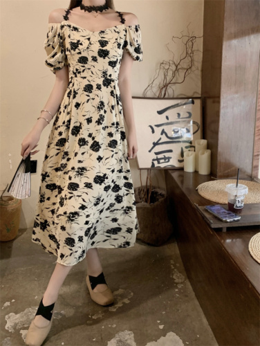 ~Large size women's floral French retro Hepburn style high-end temperament dress