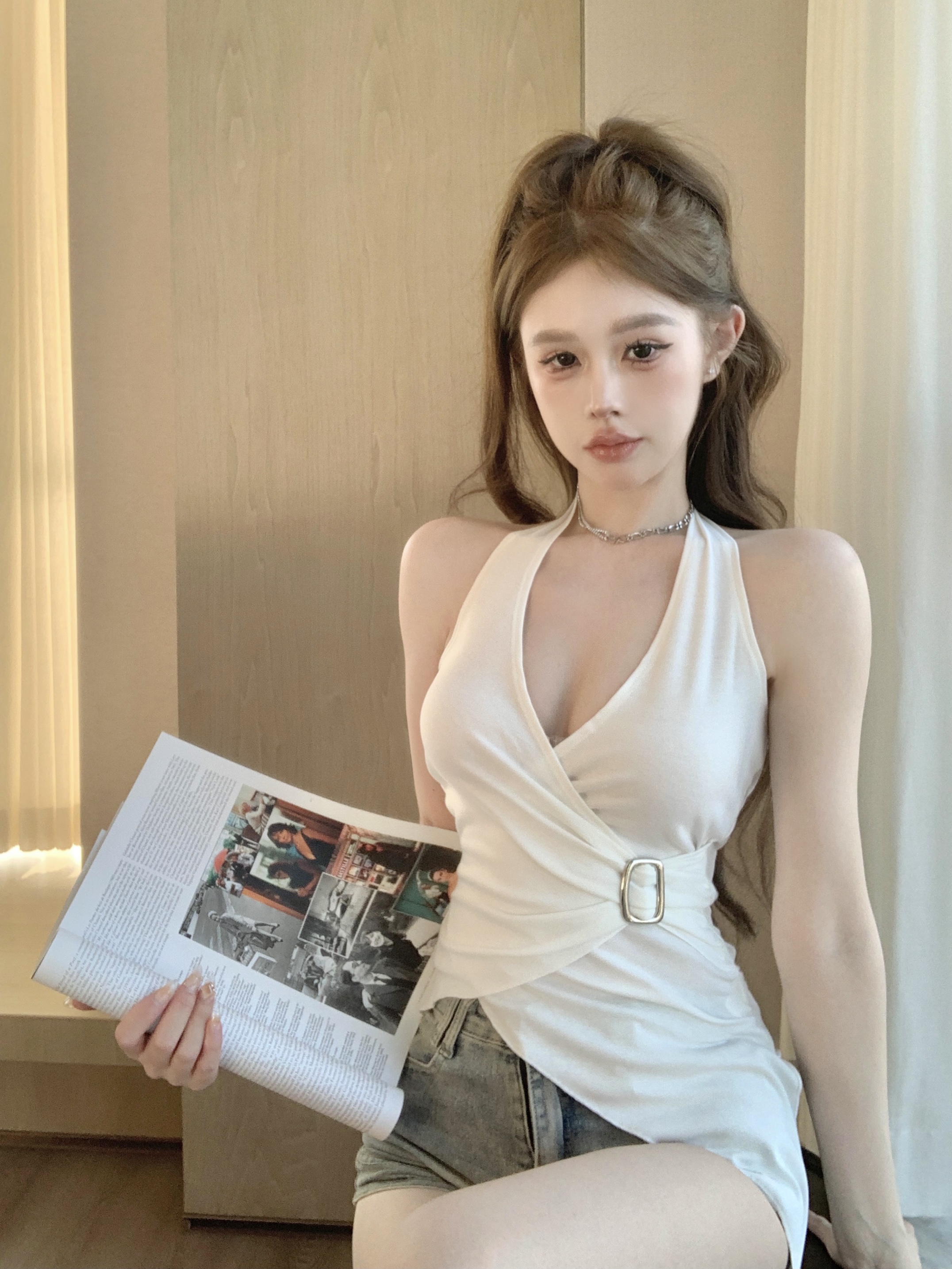 實拍  酷颯V領掛脖系帶無袖背心女個性不規則顯瘦辣妹上衣