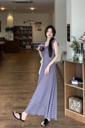 Actual shot ~ 2024 new Korean style versatile retro plaid waist slimming flying sleeve mid-length dress