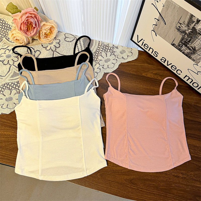 Real shot!  Spring and summer new style slimming bottoming shirt with built-in breast pad and small suspender top for beautiful back