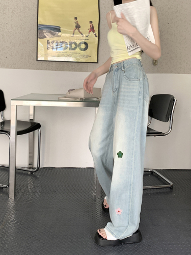 Actual shot of 2024 spring and summer retro embroidered flower straight jeans for women, high-waisted, loose, slimming, wide-leg pants
