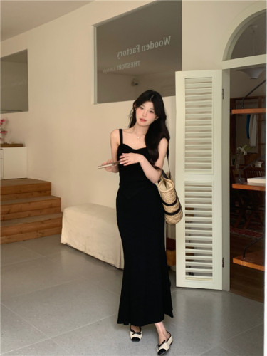 Real shot hot girl camisole top casual suit summer hip-covering fishtail skirt women's two-piece set