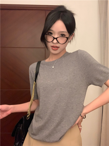实拍 韩版百搭基础纯色圆领短袖针织 T恤女打底衫上衣