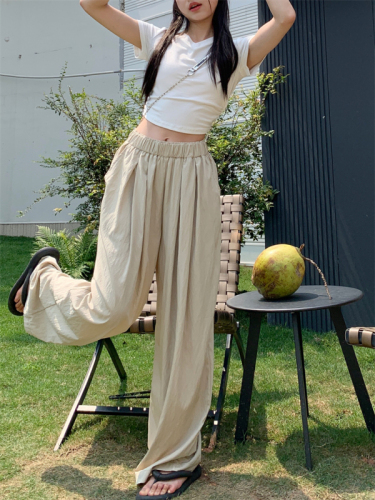 Actual shot of new summer clothes, loose slimming wide-leg pants, elastic high-waisted straight solid color casual pants