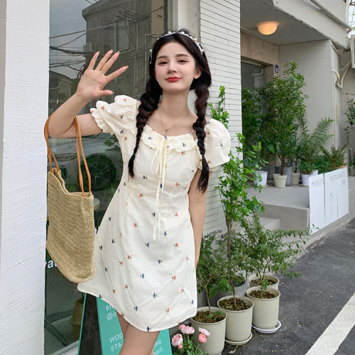 法式复古夏季新款韩版小清新甜美气质显瘦碎花少女短袖A字连衣裙