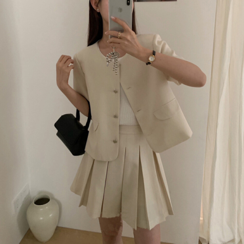 Xiao Xiangfeng Suit 2024 Summer Korean Style Small Round Neck Suit Jacket High Waist Slim Pleated Skirt Two-piece Set