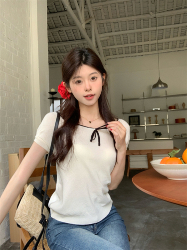 Real shot of new summer pure lust hottie age-reducing bow contrasting color slimming short-sleeved knitted T-shirt top for women