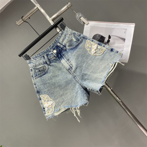 Niche design Chinese style embroidered disc buckle ripped raw edge denim shorts for women spring and summer wide leg A-line hot pants trendy