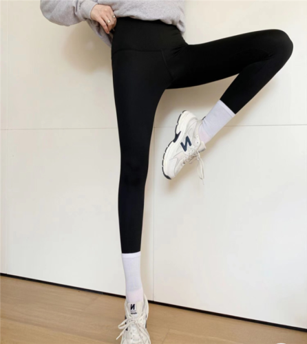 Real shot, no price reduction ~ Autumn slimming yoga tight-fitting high-waisted black leggings shark pants Barbie pants for women for outer wear