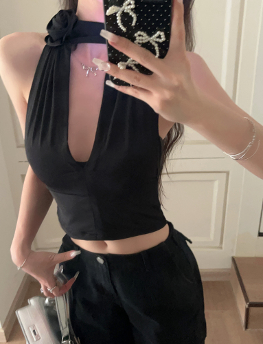 Real shot of American camisole women's summer high-end temperament slim sexy hot girl black backless top