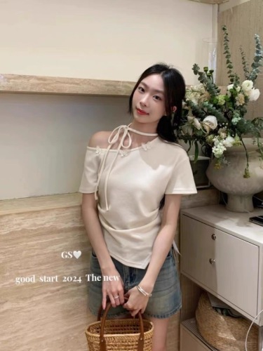 GS sweet pure desire off-shoulder design strap T-shirt women's summer new versatile age-reducing short-sleeved top trendy