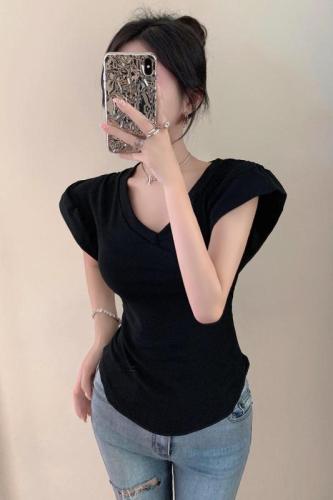 Real shot of V-neck T-shirt for women, summer design, irregular sleeveless vest, mid-length slim fit hot girl short-sleeved top