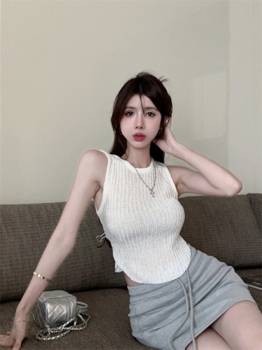 Real shot summer round neck off-shoulder slim fit sweet and gentle style solid color pullover sweater vest for women
