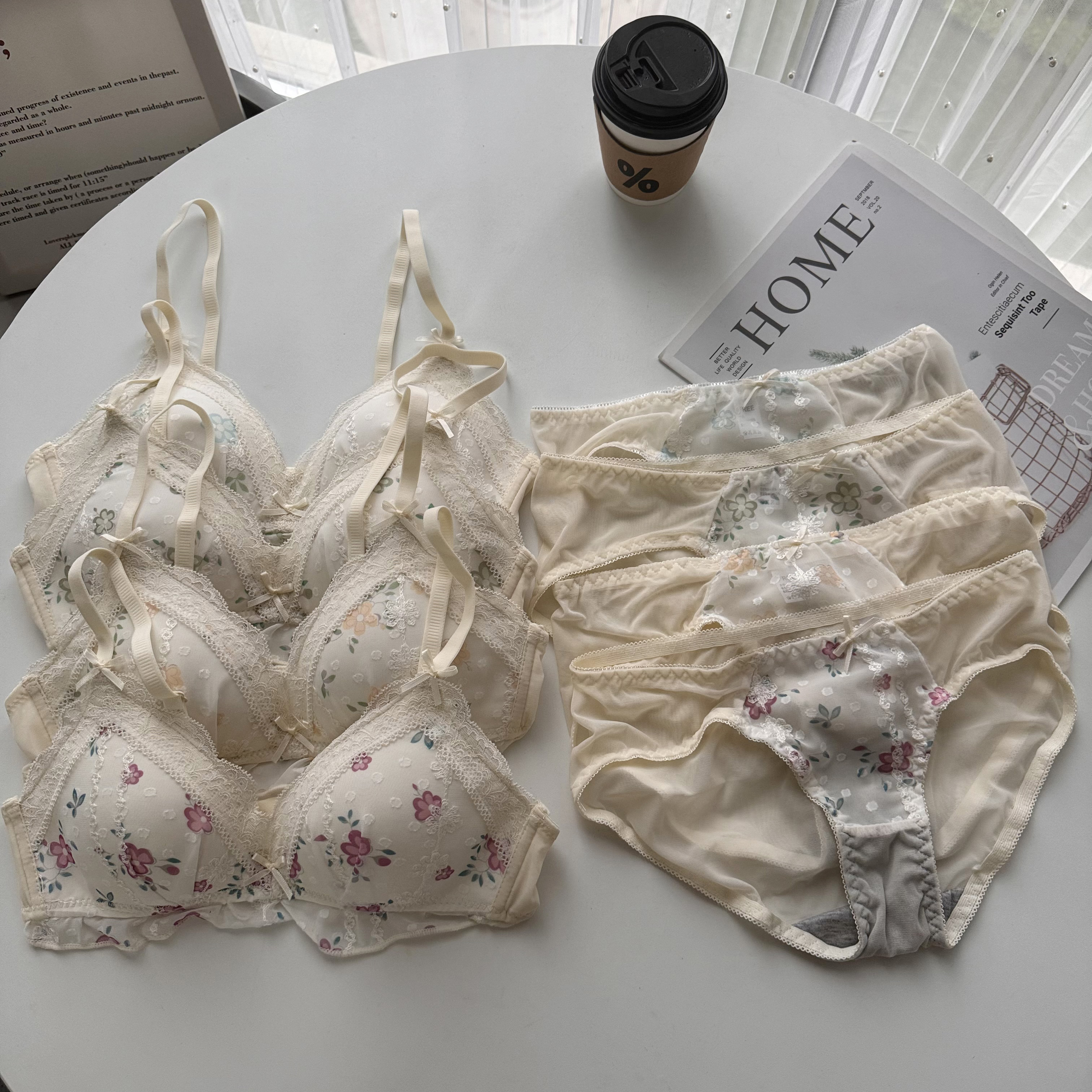 實拍日系性感花邊蕾絲聚攏無鋼圈文胸套裝少女胸罩收副乳內衣
