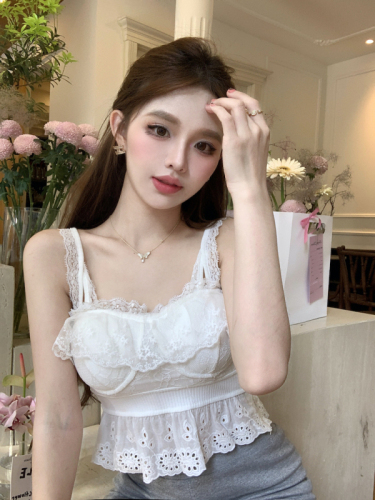 Actual shot of embroidered hollow crochet lace camisole for outer wear new style ruffled short top