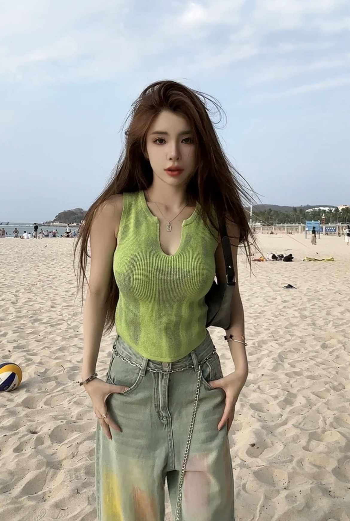 白色u領法式別致小背心女夏季款外穿無袖高級感短款熱辣上衣歐