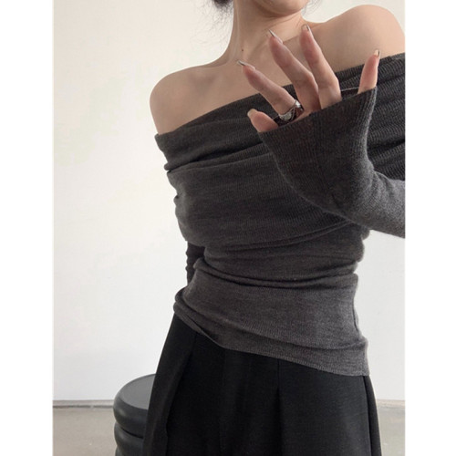 French one-shoulder gentle knitted top women's design slimming off-shoulder long-sleeved sweater solid color