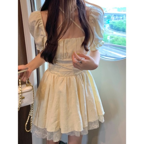 Real shot Summer pure lustful puff sleeve halterneck princess dress with irregular splicing