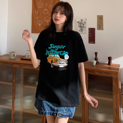 Real shot of pure cotton short-sleeved T-shirt for women in summer new design niche loose slimming American retro round neck