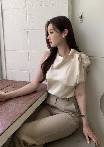 Korean chic summer temperament strap design satin shirt