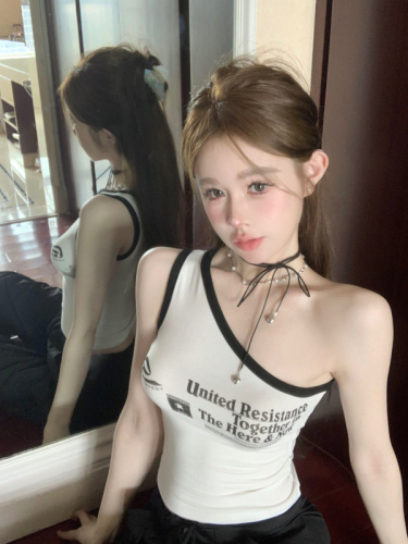 Real shot of hot girl American style slanted shoulder printed camisole female summer letter slimming pure lust style top