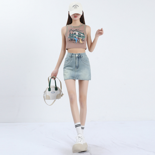 Real shot of light blue denim hip-hugging skirt half-length A-line skirt Khmer non-bullet-proof high street hot girl denim skirt