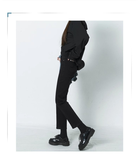 Straight jeans for women spring and autumn 2024 new black pear-shaped body slimming nine-point small cigarette pants