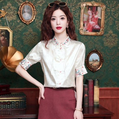 New Chinese style national style embroidered shirt for women 2024 new summer jacquard disc button loose thin short-sleeved shirt