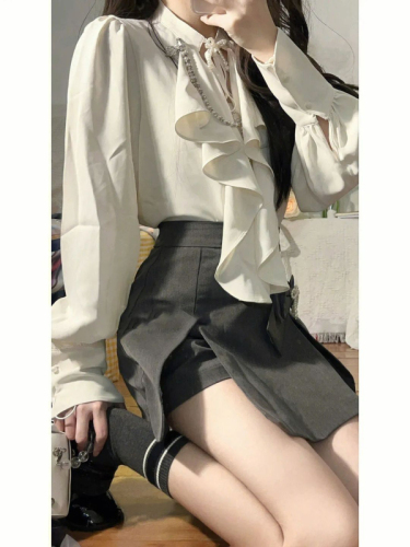 Early spring temperament, high-end, light and mature style, Hong Kong style design, niche shirt and skirt two-piece suit for women