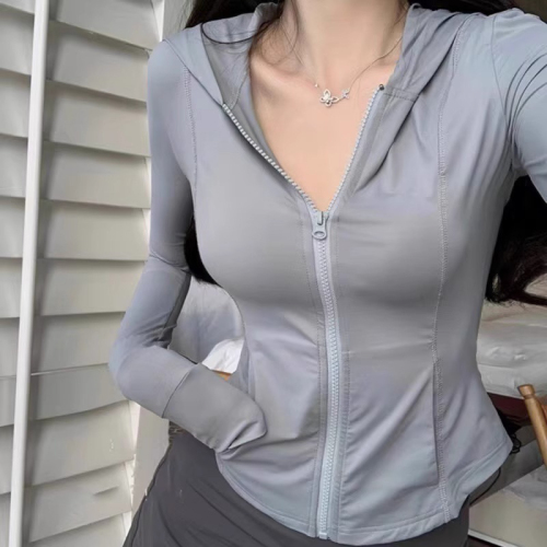 Hooded slim fit pure lust wind ice silk sports sun protection clothing for women summer light and breathable long-sleeved yoga clothing jacket