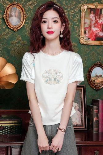 New Chinese style national style heavy industry embroidery versatile short-sleeved T-shirt for women in spring and summer small people's disc buckle waist slimming top