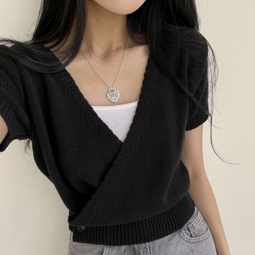 Real price Korean chic versatile V-neck crossover short-sleeved knitted top for women